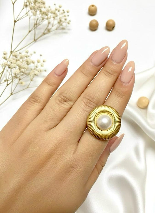 Round Flower Ring