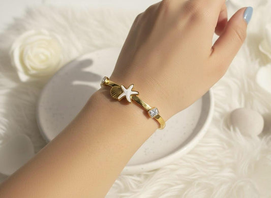 Starfish Bracelet/Thin Wrist Bangle